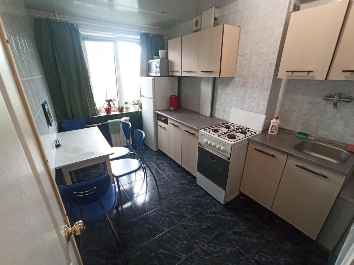 2-К Квартира Малиновського 12. Набережна Лівого Берега. Dnipro Esterno foto